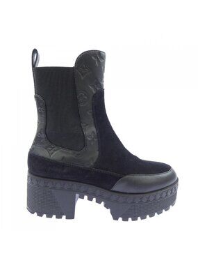Louis Vuitton Line Boots